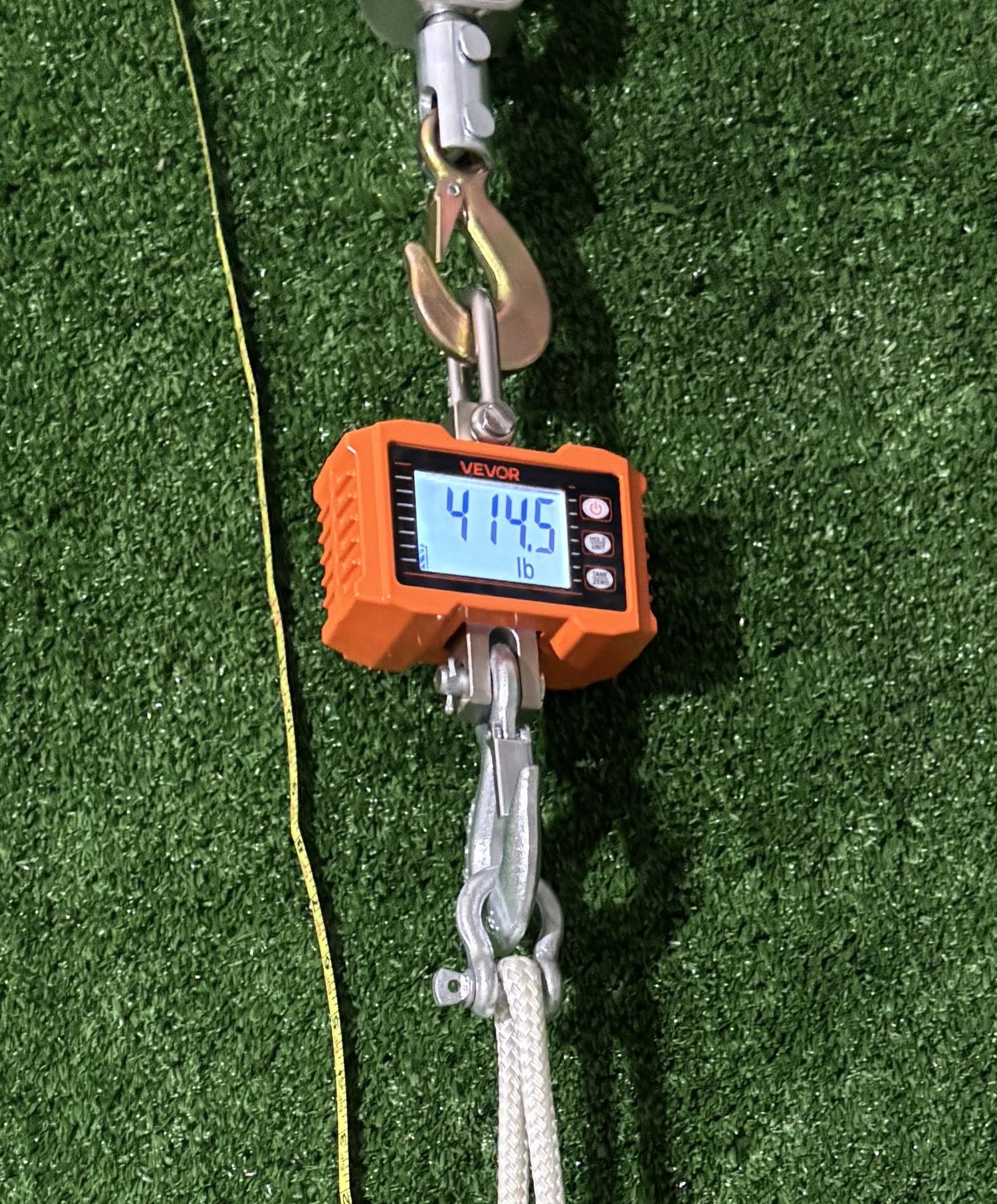 Technical graphic comparing static load and dynamic gust load